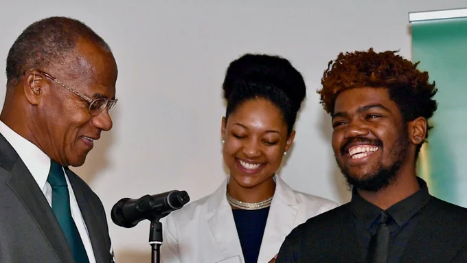 Inaugural Harper Thomas recipients