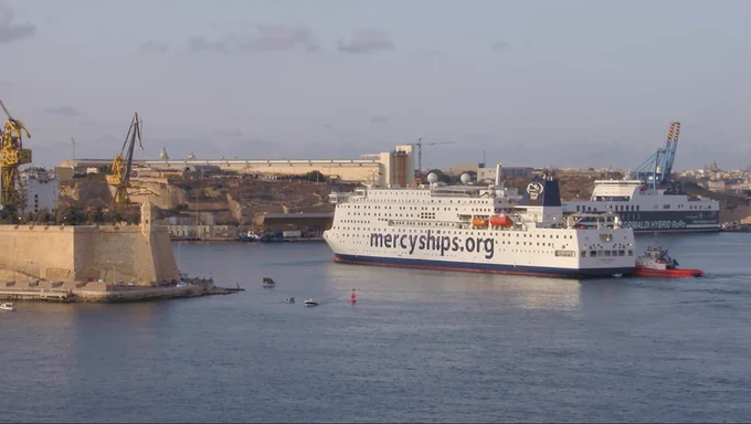 Highlight Mercy Ships as part of HIMSS23 campaign
