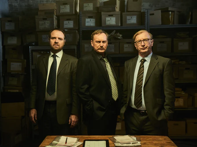 Gareth John Bale as DC Geraint Bale, Philip Glenister as DCI Paul Bethell and Steffan Rhodri as Phil Bach Rees in 2002 - Steeltown Murders