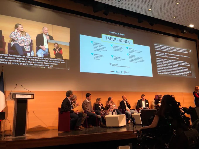 Table ronde avec Benjamin Laurent, Phillips Lefait, Aurélien Clamouse, Alice Devos, Noemie Gilliotte, Jeremie Boroy, François Bernard et Alice Leroy