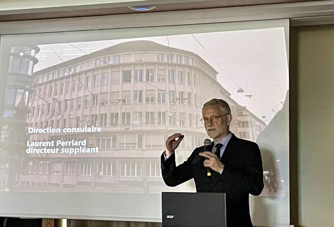 le directeur consulaire du DFAE Laurent Perriard