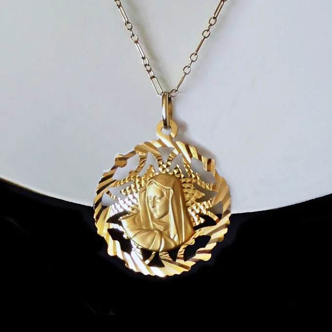 14k Gold Virgin Mary Necklace Pendant Italy