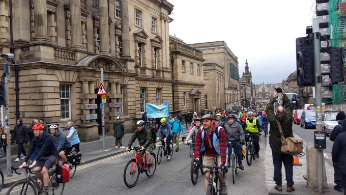 Mass of cyclists on George IV Bridge in Edinburgh 