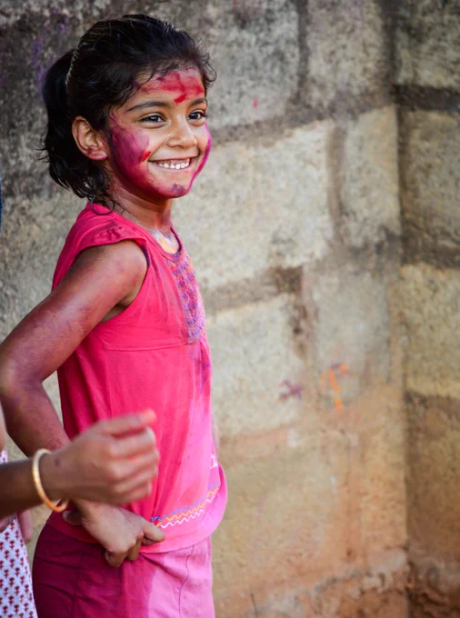 https://commons.m.wikimedia.org/wiki/File:Holi_Celebrations_in_Bangalore_India_Culture_and_Sights.jpg#mw-jump-to-license