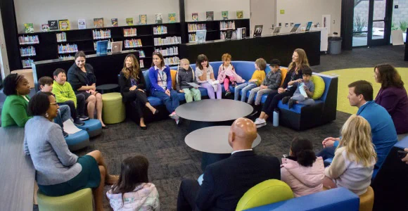 Roundtable discussion at Nipaquay Elementary - photo by SDUSD Communications.