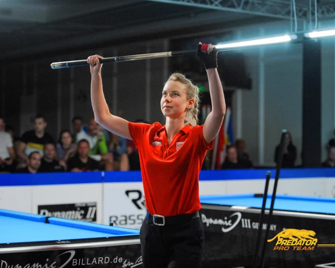 The moment when Margaret Fefilova-Styer won the European 9-Ball Championship in 2019 with her Jedi "lightsaber" pool cue