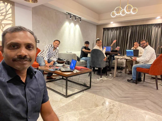 Group members Monthly Expiry Group Meet in Lucknow

Cheers🔥🔥

#trading #monthlyexpiry #groupmeetup #Lucknow #networking #learning #tradercommunity #tradingstrategies #tradinginsights