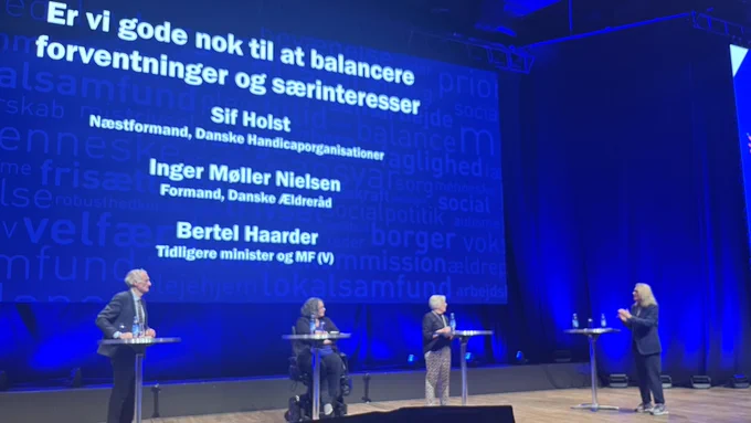 Her ses Sif Holst på scenen til kl-topmødet