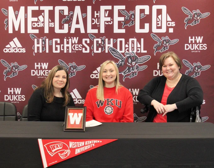 Ada-Kathryn Bennett signs with WKU