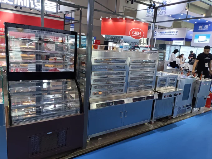 Commercial catering equipment two temperature display showcase