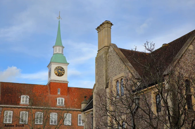 Image of the County Council's headquarters buildings.