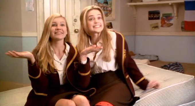Kirsten Dunst and Monica Keena in Strike! (Originally released in Australia as The Hairy Bird, also known as All I Wanna Do)
