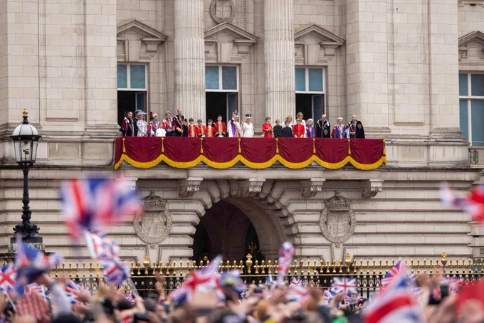 The Royal Family assembles on the Balcony of Buckingham Palace to be greeted by the crowds.