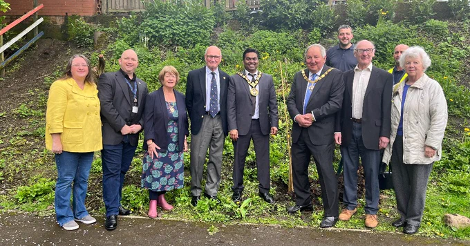 The Mayor of Rochdale Ali Ahmed, Deputy Mayor Michael Holly, Deputy Mayoress Margaret Holly, Deputy Lieutenant Ian Sandiford, Cllrs Phil and Rachel Massey and Cllr James Gartside were joined by Rochdale in Bloom members and Rochdale Borough Council to plant a tree at Norden Jubilee Park as part of the Queen's Green Canopy. 