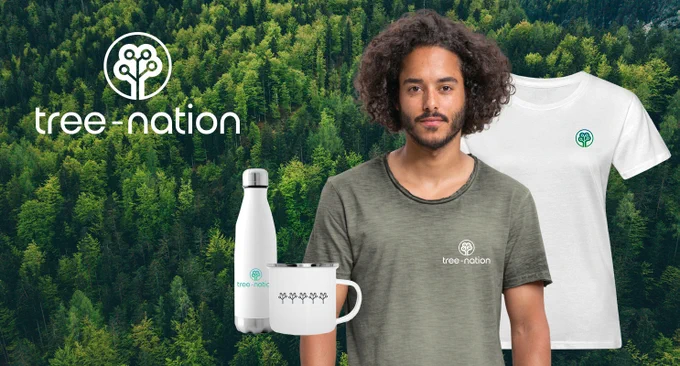 Trees as climate savers: The non-profit organisation Tree-Nation has teamed up with Spreadshop to promote the reforestation of the world. For every merch product purchased, Tree Nation plants ten trees. 