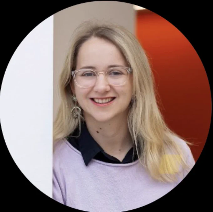 Image of Jasmine Schipp (head & shoulders) smiling