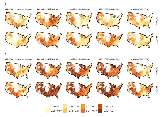 Average monthly proportion of forest exposed to drought (Standardized Precipitation-Evapotranspiration Index ≤−1.5) by ecological section in the (a) recent (1991–2020) and (b) mid-century (2041–2070) periods, symbolized by quantile classification