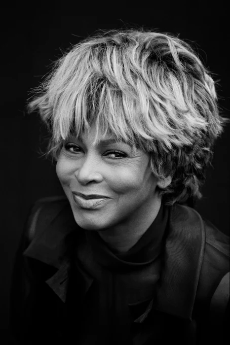 Photo credit (© Peter Lindbergh)
