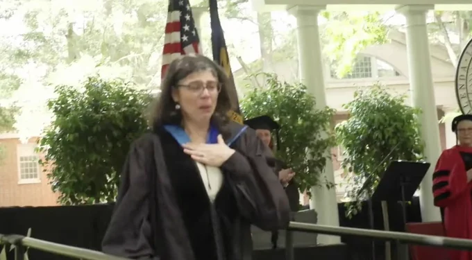 Prof. Sharon Green receiving the Hunter-Hamilton Love of Teaching Award.