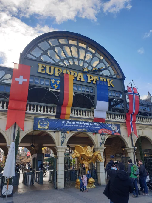 Puerta principal acceso a Europa Park