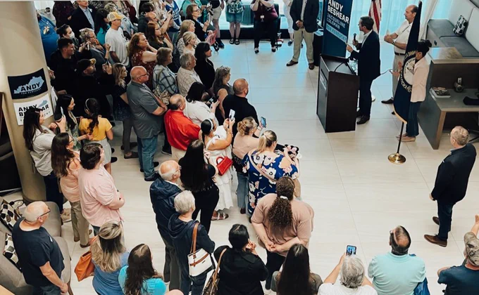 A group of supporters in Ashland supporting Andy