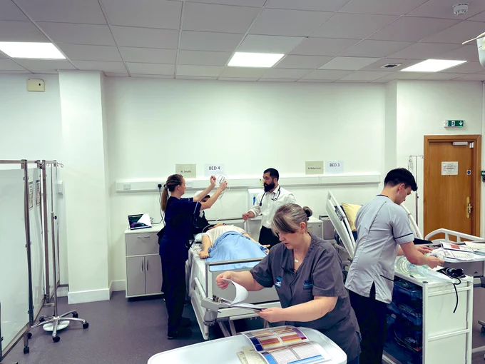 Inter professional medical simulation
