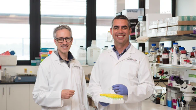 L-R: Professor Ron Firestein and Dr Jason Cain