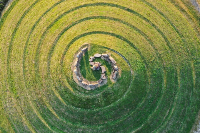 An aerial photo of the art installation Milky Way at Crawick Multiverse