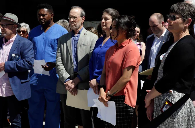 Legislative and community leaders listen and call on Senate Republicans to get back to work. 
