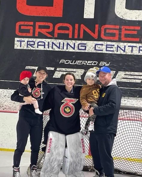 Shiann Darkangelo and Elaine Chuli with Nick and Jameson Grainger