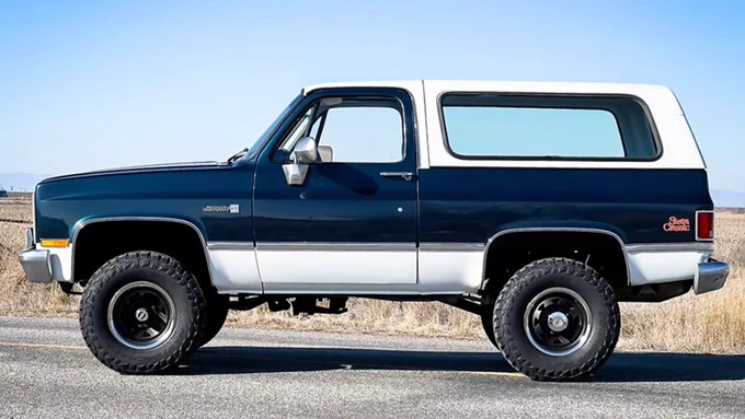 1986 GMC Jimmy custom SUV