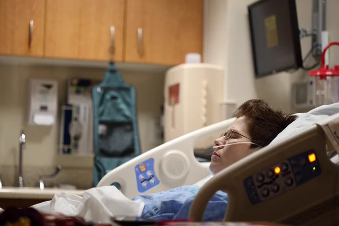 Benchmarking Thermodynamic Models for Optimization of PSA Oxygen Generators
Medical-grade Oxygen is essential at all levels of the healthcare system. 
Photo: Alexander Grey, Unsplash


  