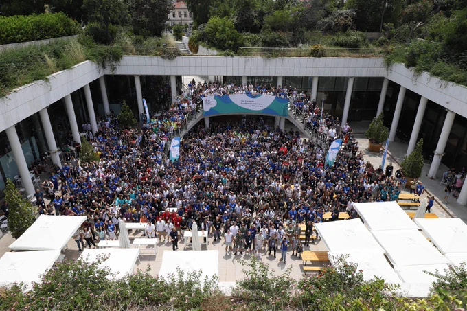 picture of all WordCamp Europe 2023 attendees 