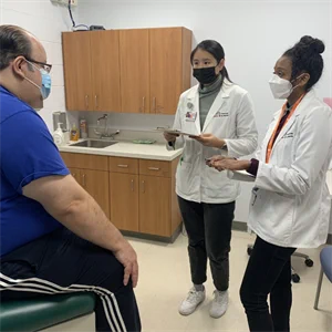 CI MED students who took part in the simulation pilot interviewed a Spanish-speaking standardized patient, communicating with the help of a medical interpreter over the phone.