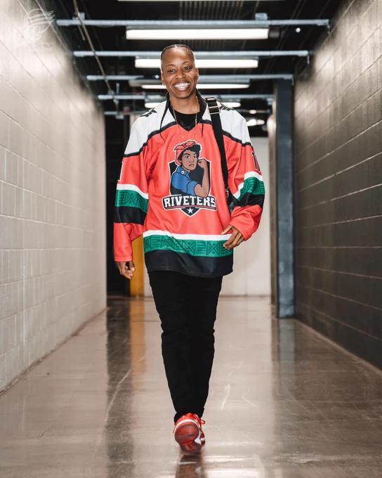 Shey Peddy entering Footprint Center