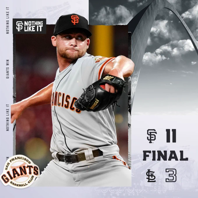 Final score graphic detailing the Giants' 11-3 victory at the Cardinals