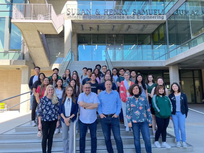 Students and faculty of the SoCal Data Science program.