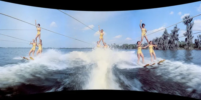 Still from This is Cinerama showing women on water skis