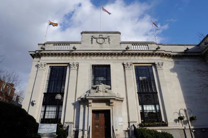 A generic shot of Islington Town Hall.