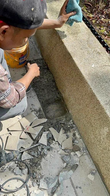 🔛 Breakout survey 🔨⛏️

#ipmprofessionalservices #concretesurface #hackingprocess #defectinspection #engineeringinspection #structuralengineering #defectappraisal #defectassessment #professionalengineering #concretespalling