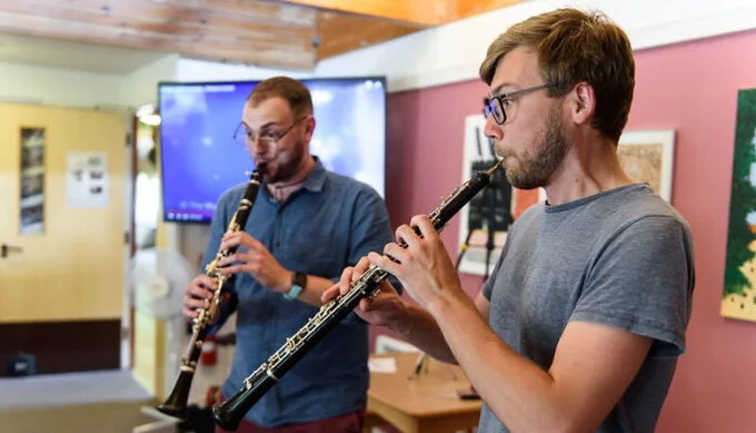 Live Music Now musicians perform at Appleby House