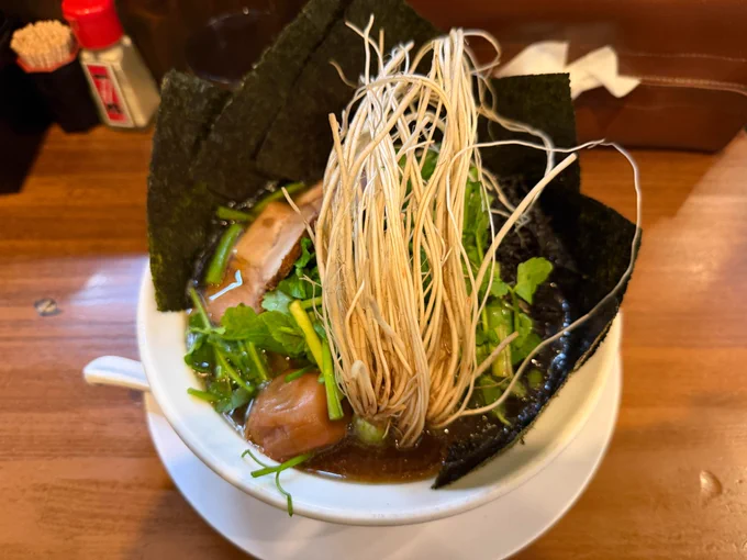 中華そば一休 せり中華そば 梅 海苔