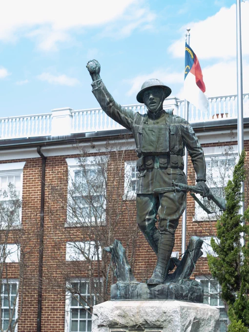 Statue of a World War 1 soldier in front of the Nash County Courthouse.  