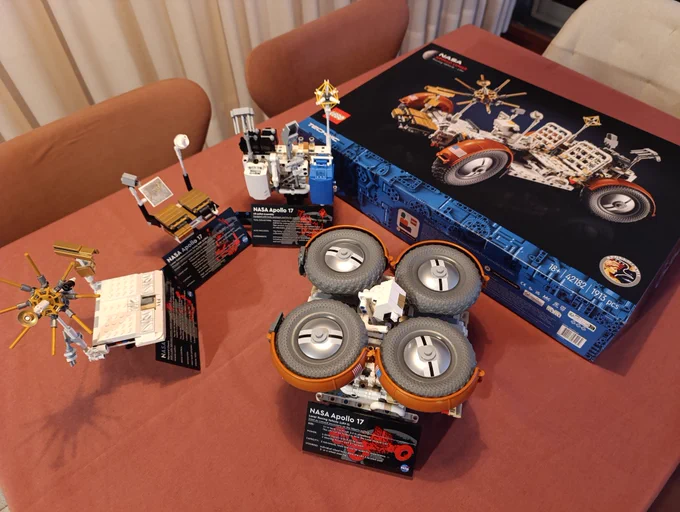 Lego set 42182