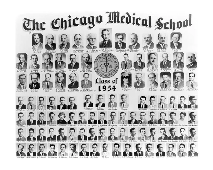 Dr. Agnes Lattimer’s graduation photo from the Chicago Medical School in 1954. | Photo from Chicago Suntimes: https://chicago.suntimes.com/2018/3/3/18329526/dr-agnes-lattimer-dead-at-89-lauded-as-1st-black-woman-to-head-major-hospital