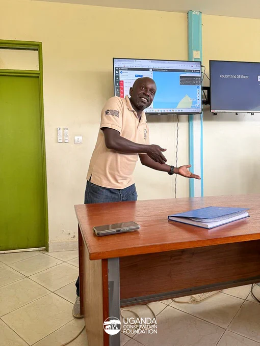 Jimmy Kisembo, Project Manager, Uganda Conservation Foundation - Queen Elizabeth National Park sharing supporting #EarthRanger training and his career experiences in UWA and UCF, including leading the Queen Elizabeth National Park @lionrecovery and @earthranger management.