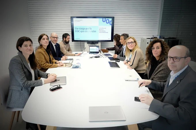 L'equip del Departament de Recerca i Universitats es reuneix amb l'equip de govern de la Universitat Oberta de Catalunya