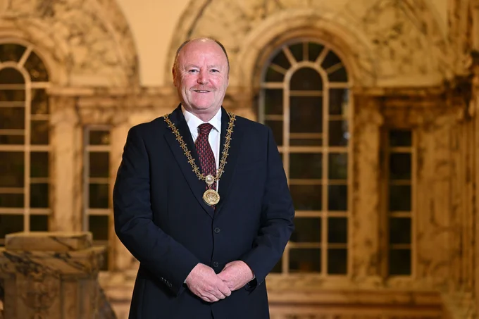 Alderman Frank McCoubrey wearing the High Sheriff chain of office in Belfast City Hall