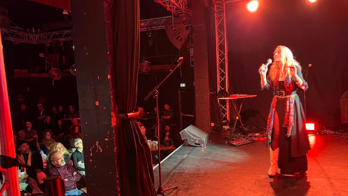 The Vagabond Queen on stage at Point Ephemere for the 5th anniversary of Paris Heretics