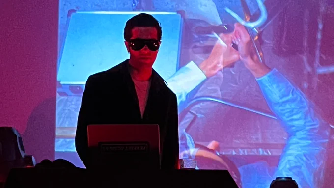 Lucas Lecacheur's DJ set at Point Ephemere for the 5th anniversary of Paris Heretics